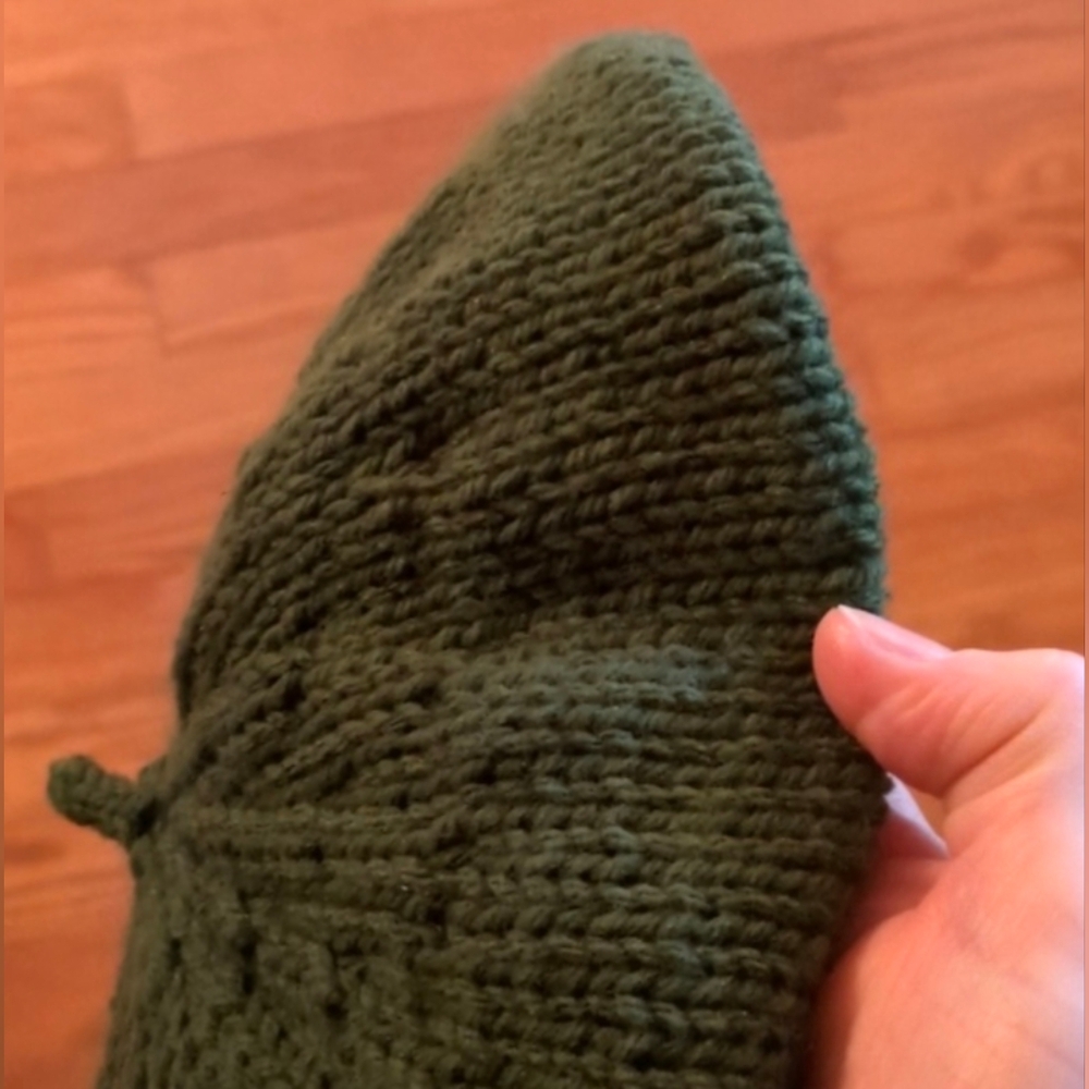 Hand Knit Acrylic Dark Olive Green French Beret Hat #02 - Picture 15 of 15